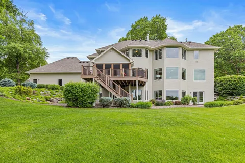 $1,425,000 | 6105 Wood Hill Lane, Independence, MN 55359