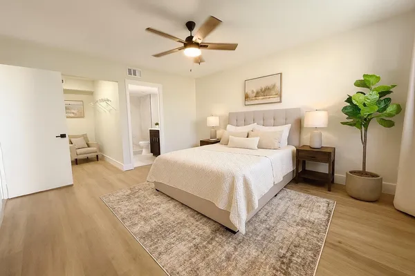 $2,500 | 9055 Wiles Road, Unit 208, Coral Springs, FL 33067