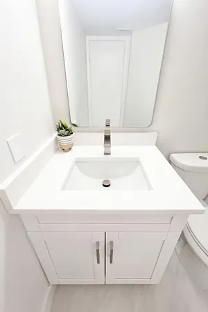 $2,500 | 9055 Wiles Road, Unit 208, Coral Springs, FL 33067