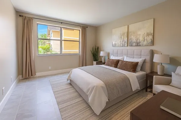 $2,500 | 9055 Wiles Road, Unit 208, Coral Springs, FL 33067