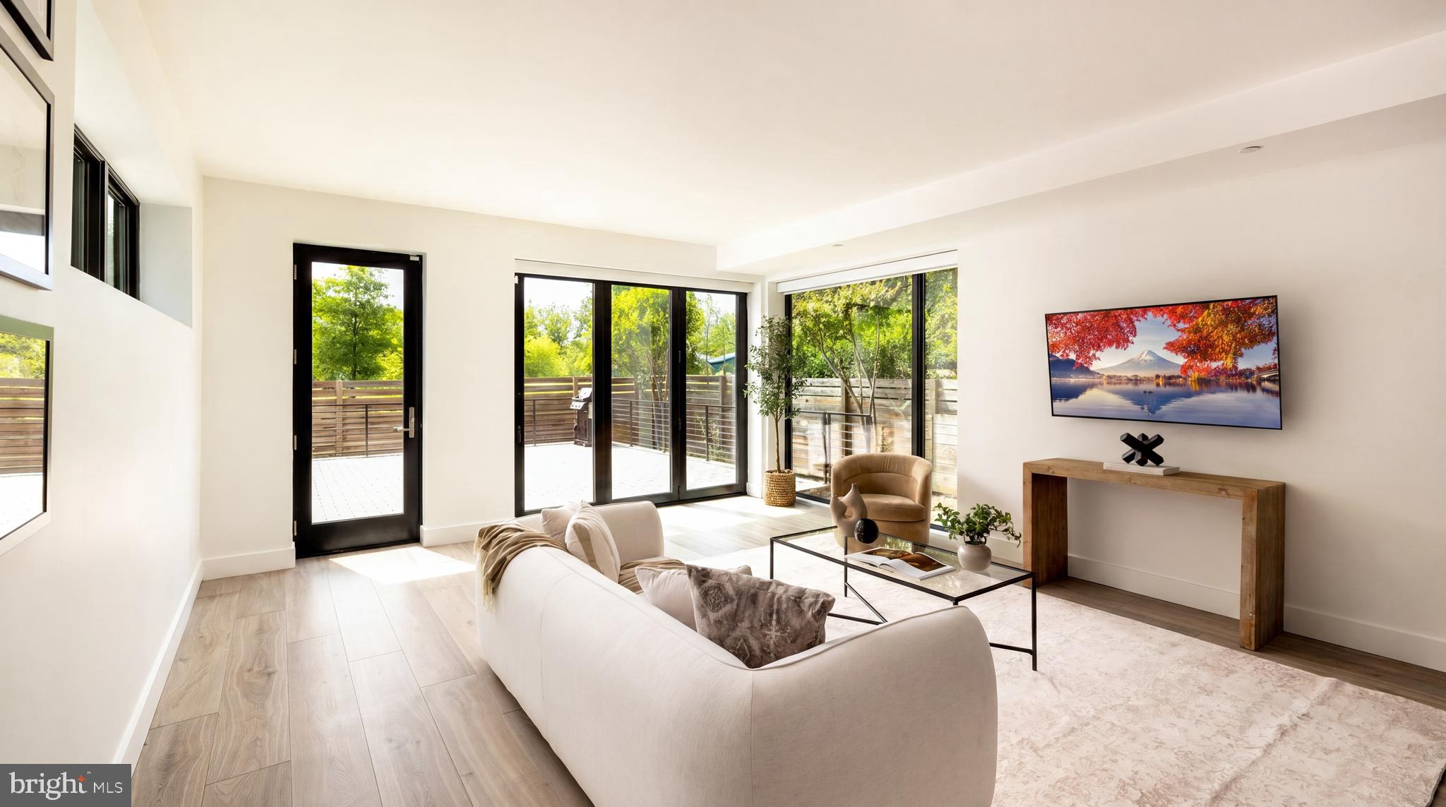 1522 Foxhall Road Northwest Washington, DC 20007 - Photo 41 of 47 Lower level retractable NanaWall system