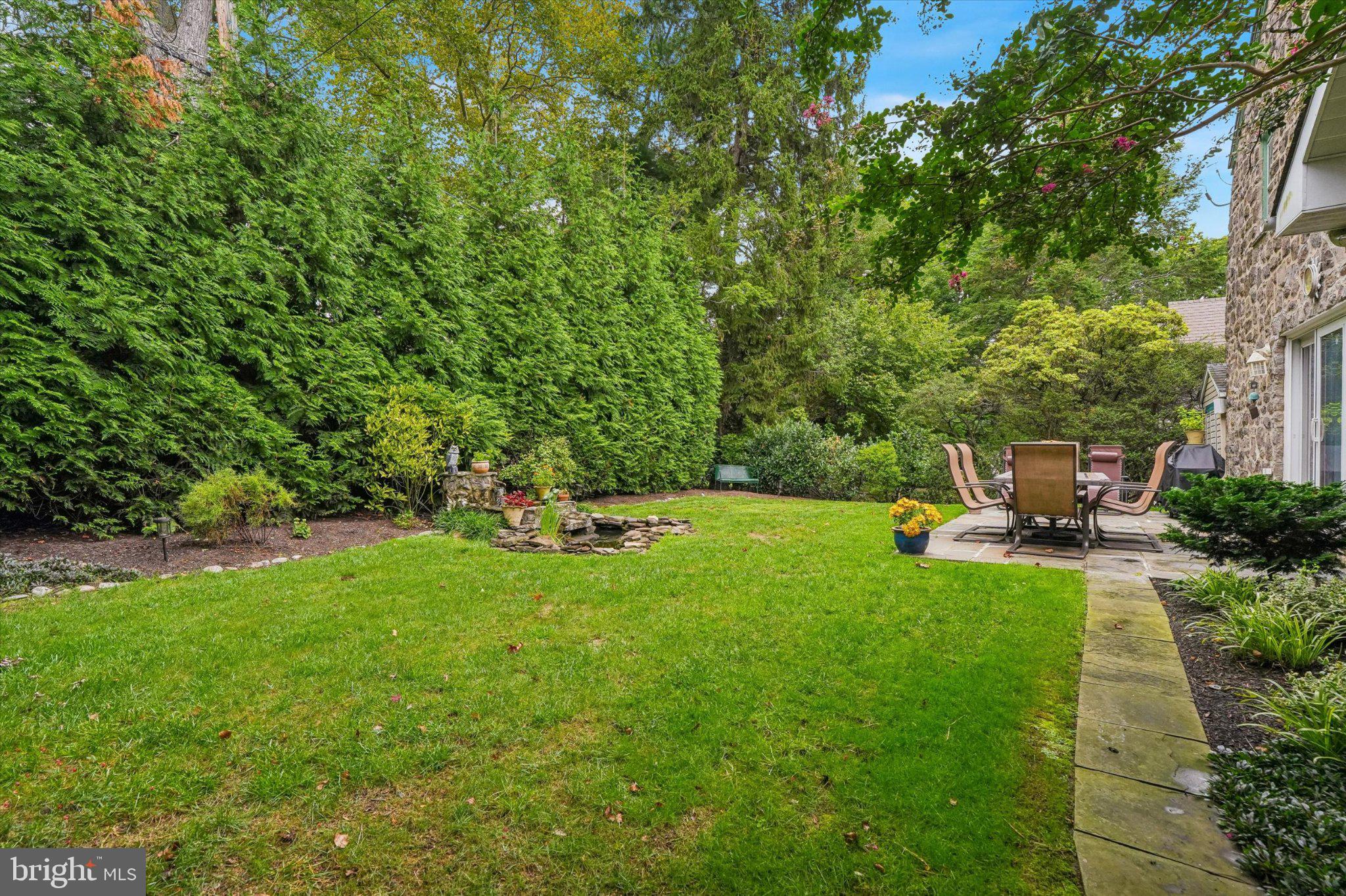 625 Foxcroft Road Elkins Park, PA 19027 - Photo 34 of 49 Large Very Private Backyard