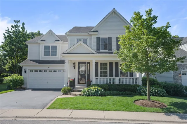 $995,000 | 1781 Aberdeen Drive, Glenview, IL 60025
