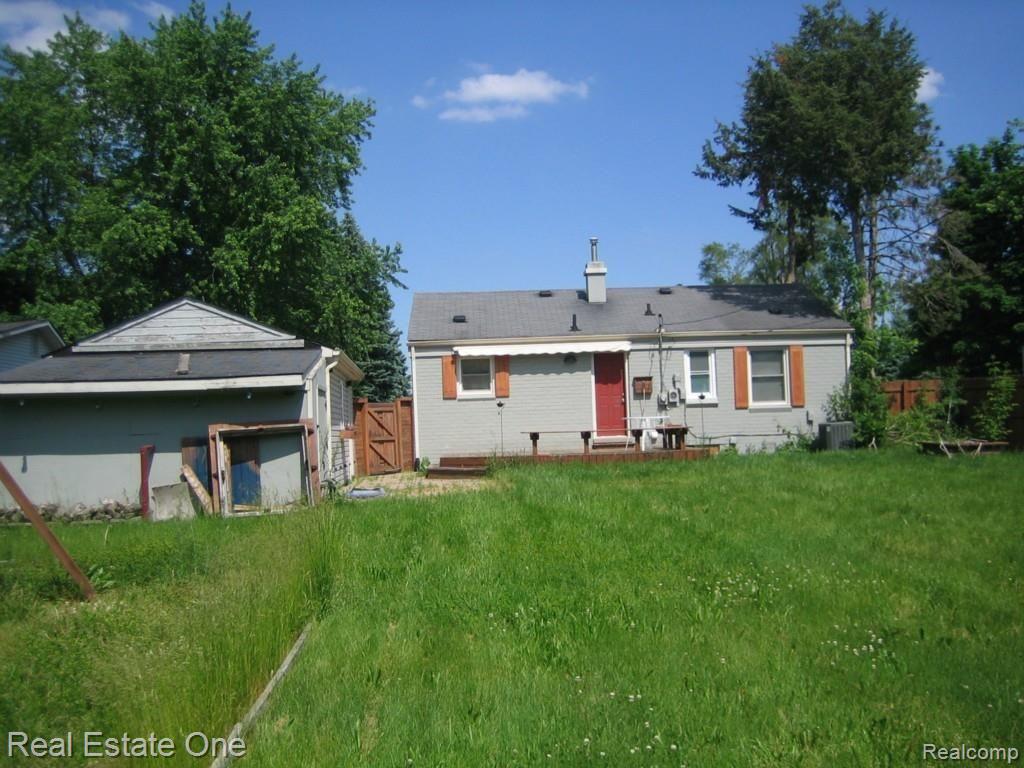 5299 Sashabaw Road Clarkston, MI 48346 - Photo 12 of 12 BACK OF HOUSE