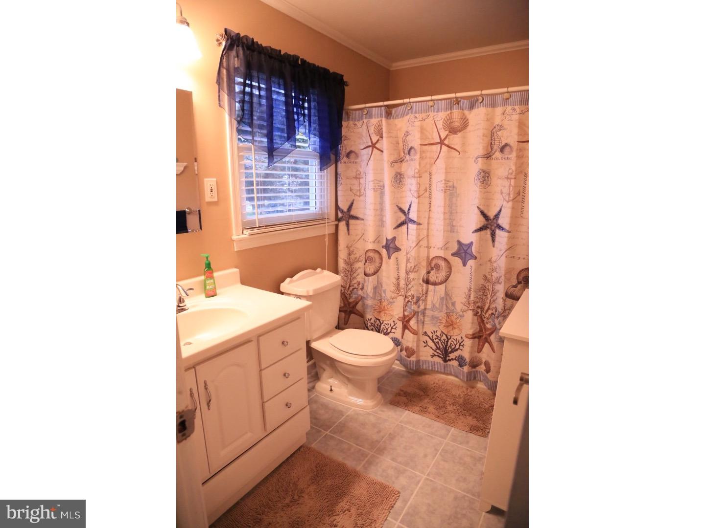 117 Hempstead Road Hamilton, NJ 08610 - Photo 11 of 21 Master Bathroom