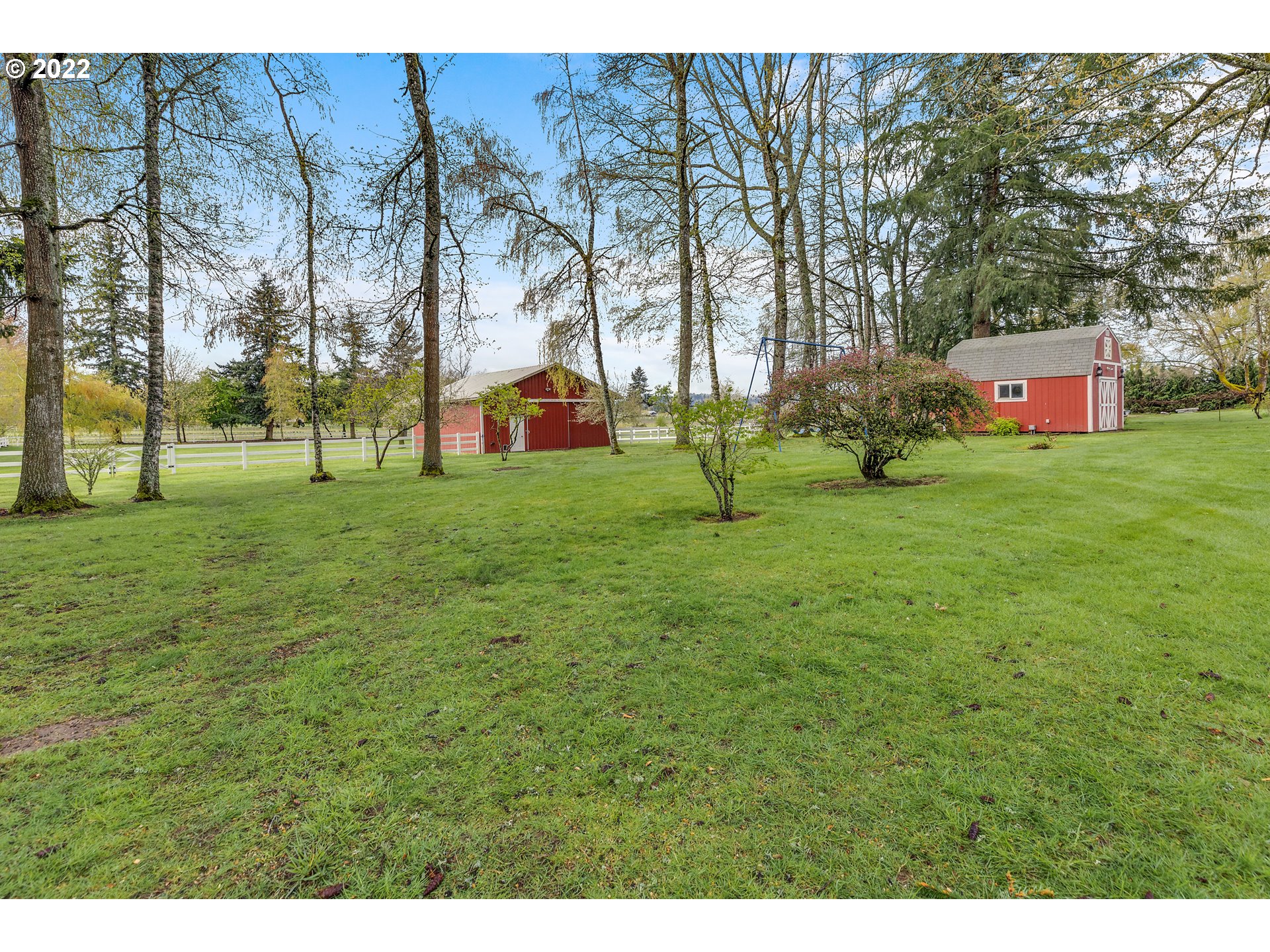 30026 Southeast Chase Road Gresham, OR 97080 - Photo 29 of 32 a view of a backyard with large trees