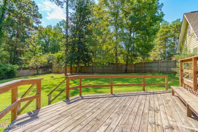 $265,000 | 101 Pinewood Drive, Hattiesburg, MS 39402