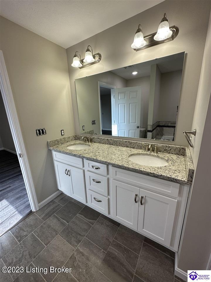 4151 Fairground Road Brandenburg, KY 40108 - Photo 15 of 40 1255335-14