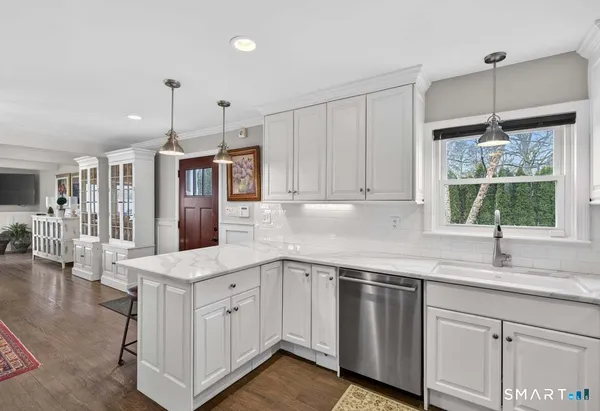 $1,790,000 | 5 Woodland Drive, Old Saybrook, CT 06475