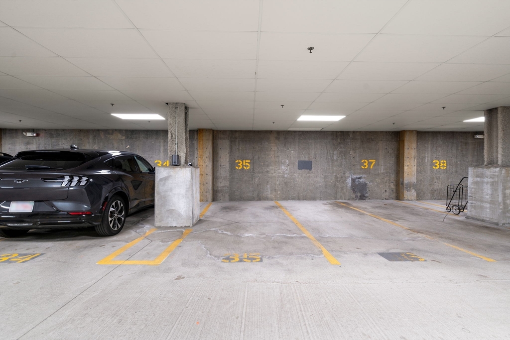 1910 Dorchester Avenue, Unit 617 Boston, MA 02124 - Photo 17 of 18