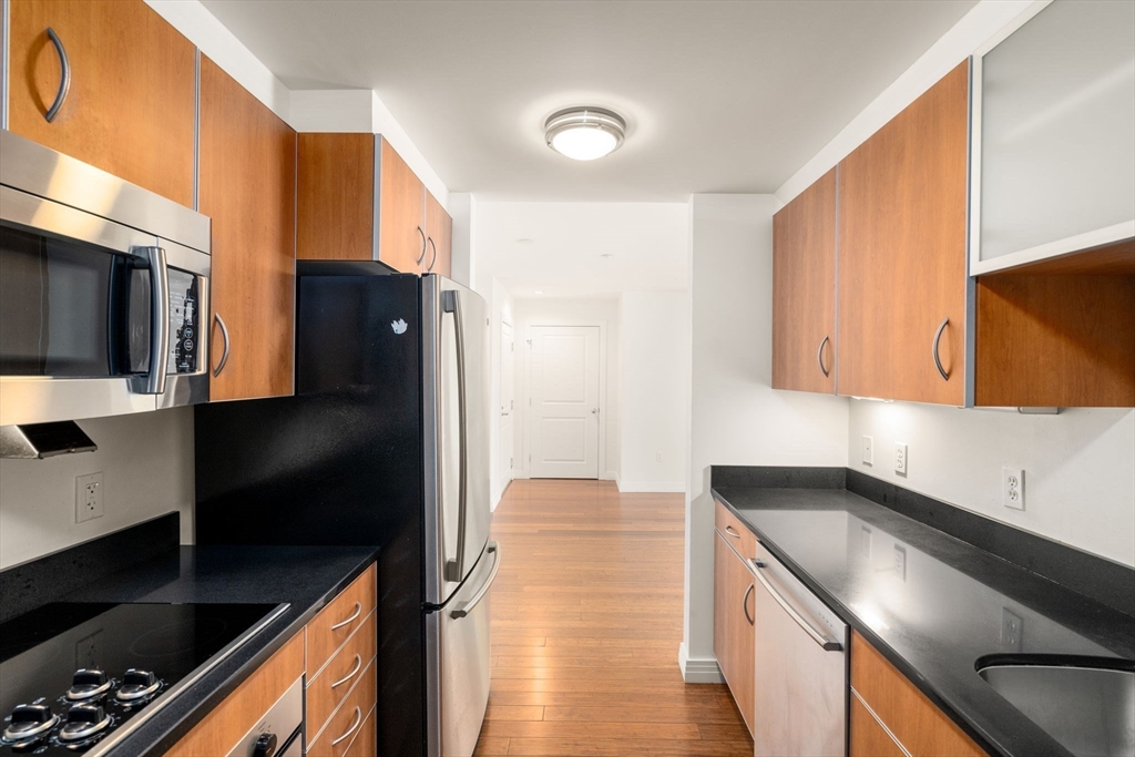 1910 Dorchester Avenue, Unit 617 Boston, MA 02124 - Photo 7 of 18
