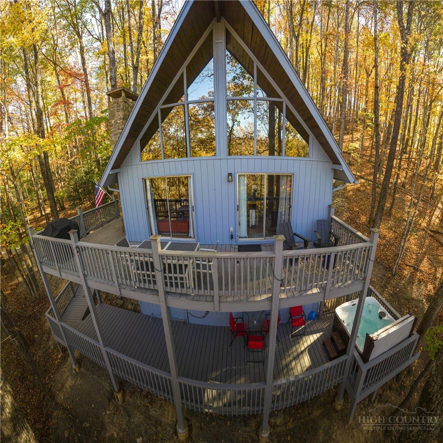 174 Horseshoe Ridge Road East Deep Gap, NC 28618 - Photo 2 of 33