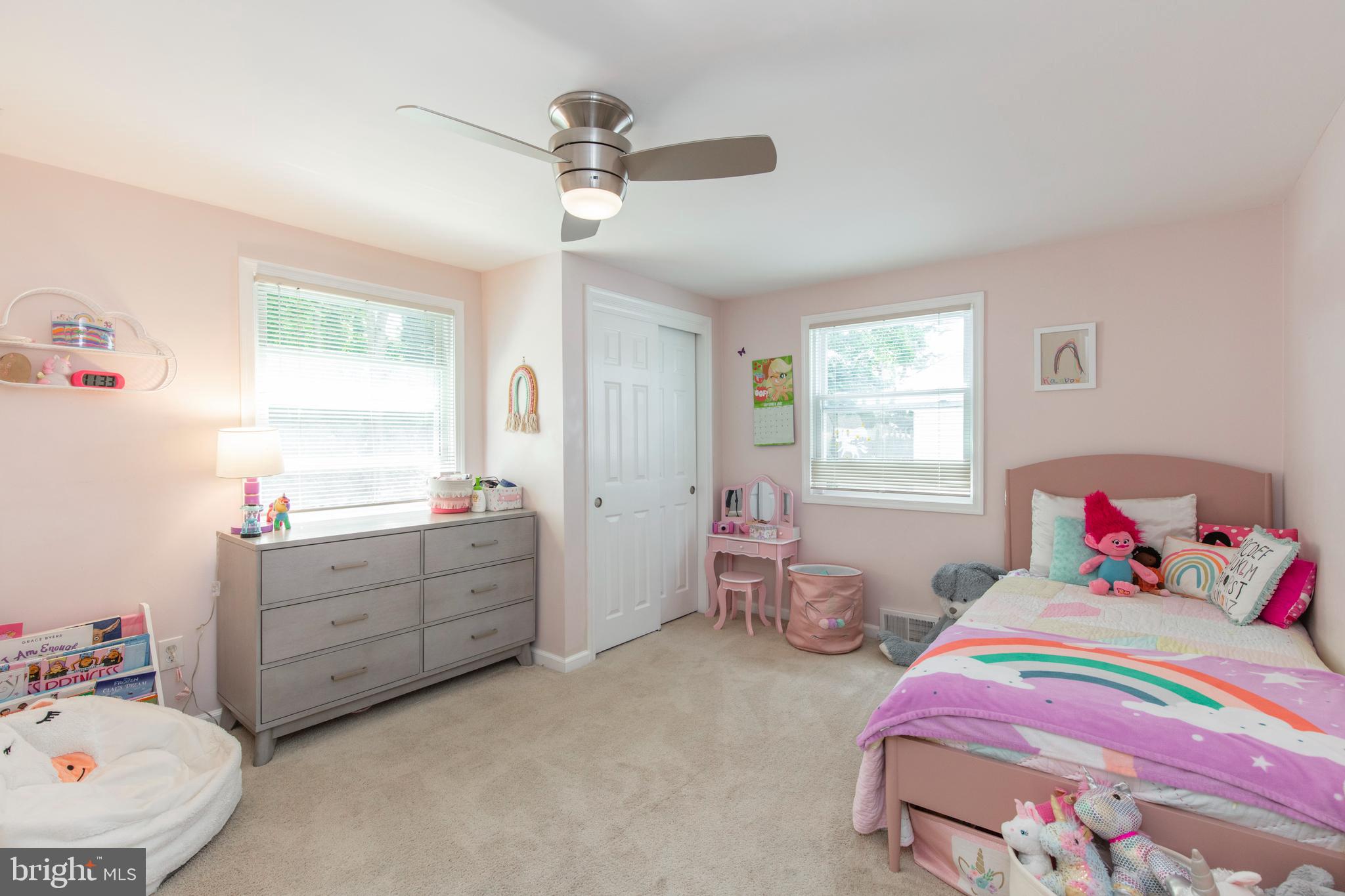 209 Glendale Road Havertown, PA 19083 - Photo 20 of 38 a bedroom with bed and window