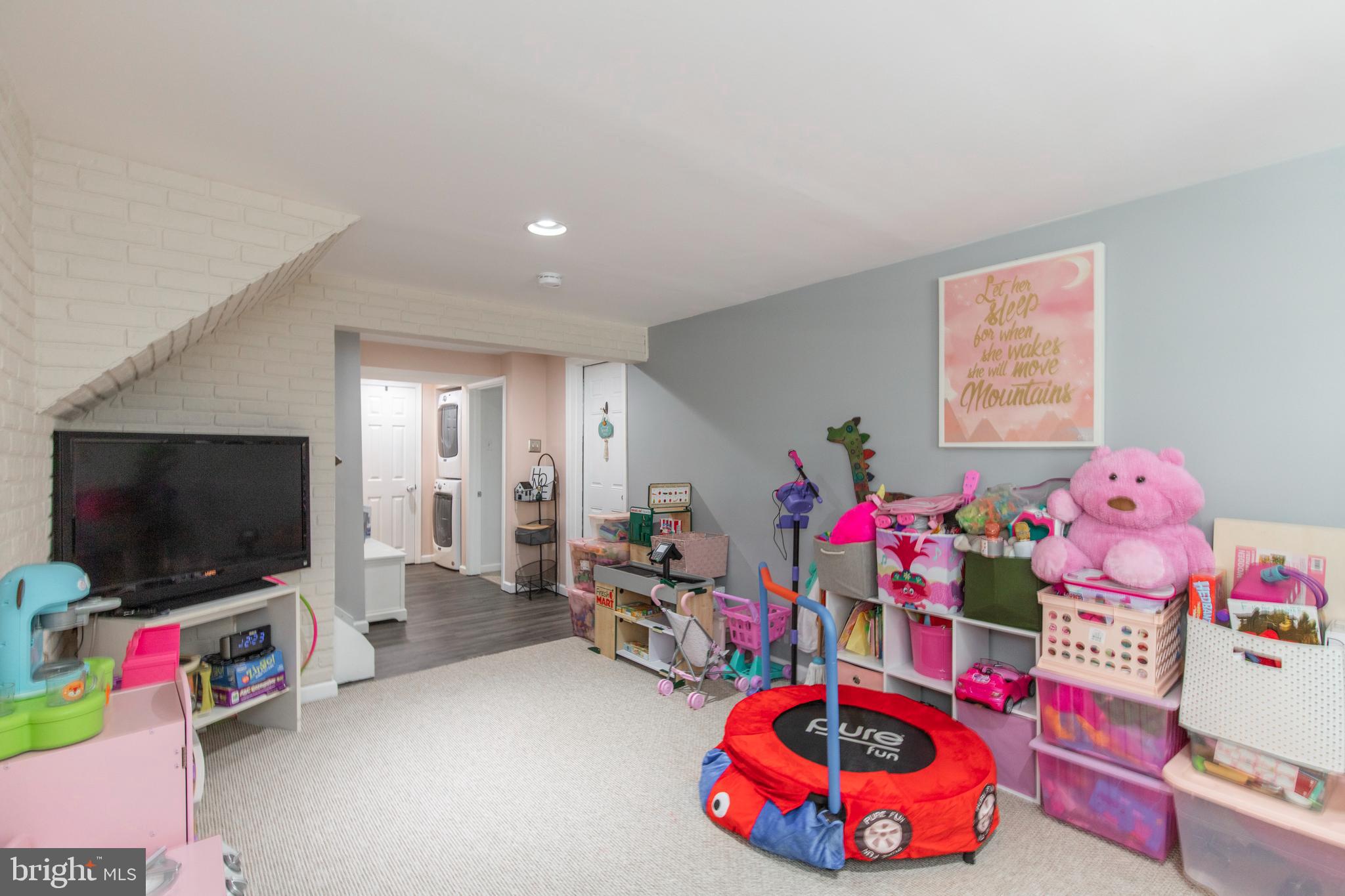 209 Glendale Road Havertown, PA 19083 - Photo 28 of 38 a living room with furniture and a flat screen tv