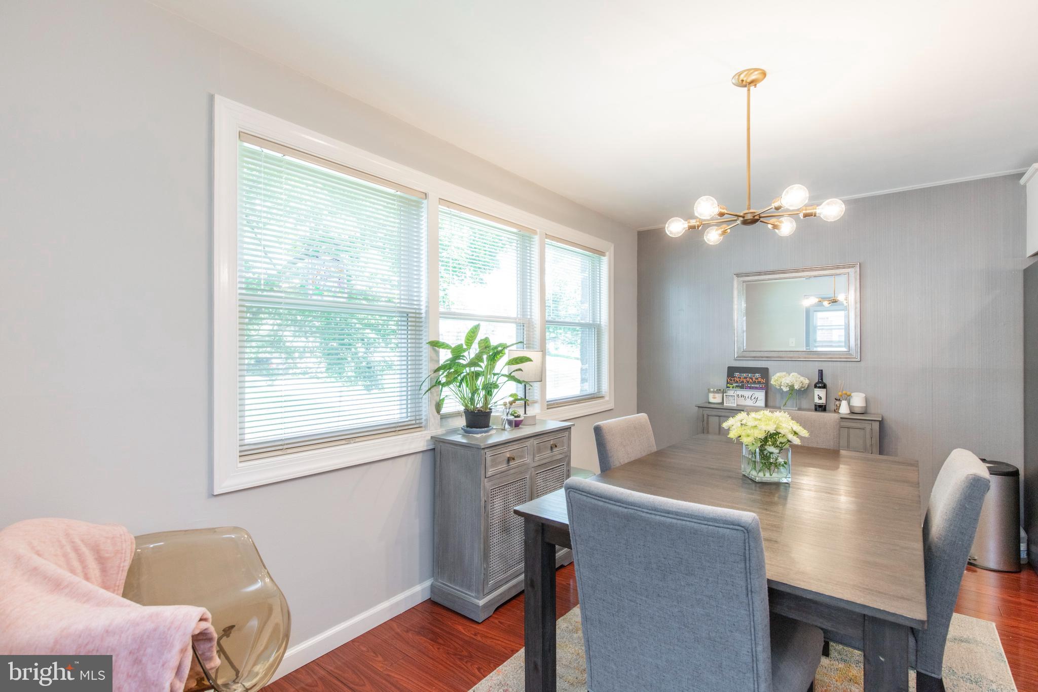 209 Glendale Road Havertown, PA 19083 - Photo 8 of 38 a dining room with furniture and window