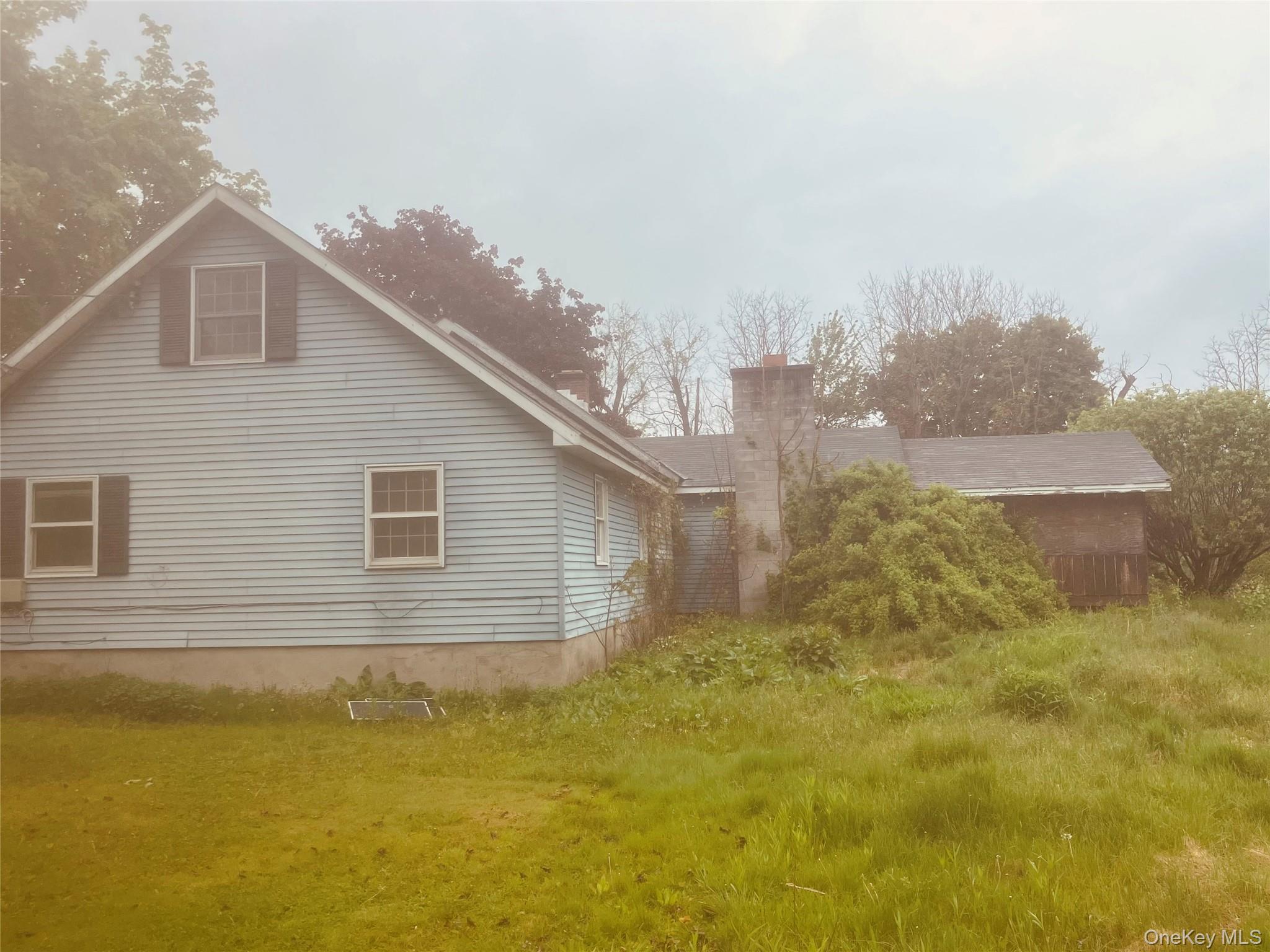 43 Stonykill Road Wappingers Falls, NY 12590 - Photo 4 of 8