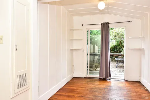 $1,200,000 | 704 Bloomfield Road, Sebastopol, CA 95472