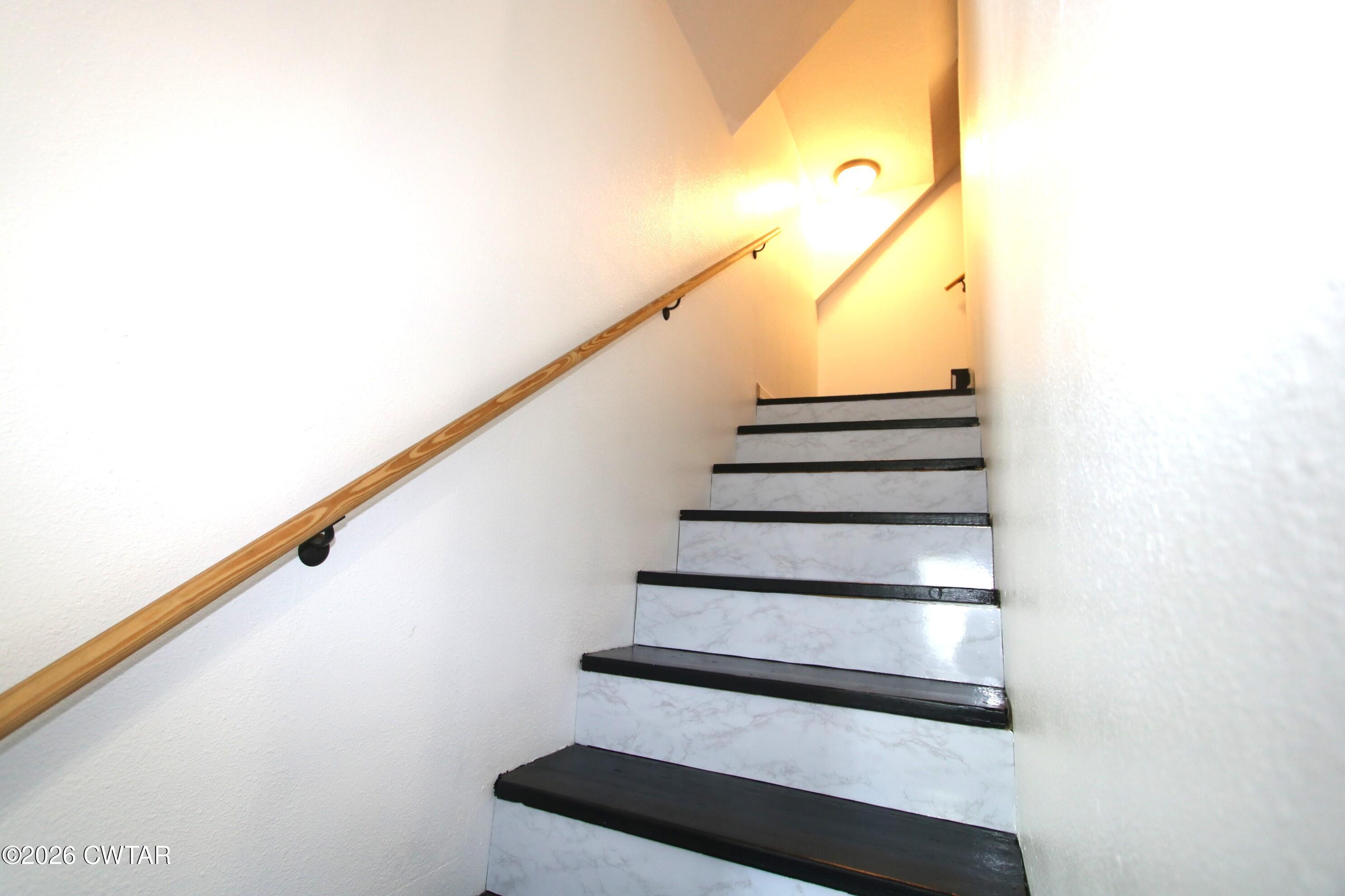 98 Browning Road Milan, TN 38358 - Photo 43 of 59 a view of entryway