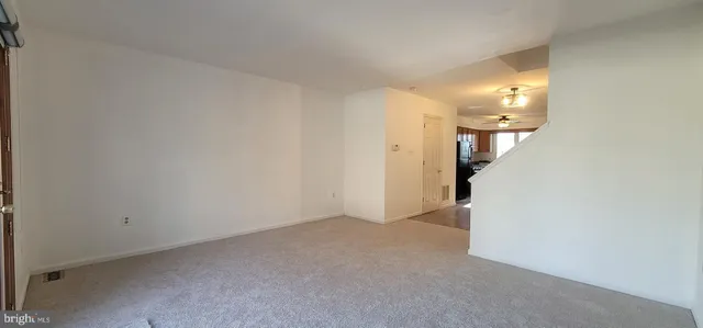 $1,750 | 10 Woodfield Drive, Claymont, DE 19703