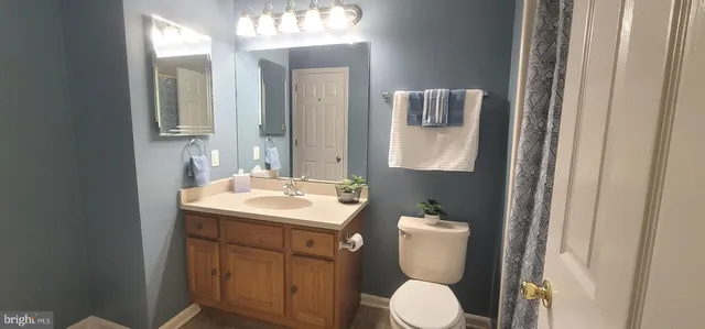 $1,750 | 10 Woodfield Drive, Claymont, DE 19703