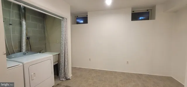 $1,750 | 10 Woodfield Drive, Claymont, DE 19703