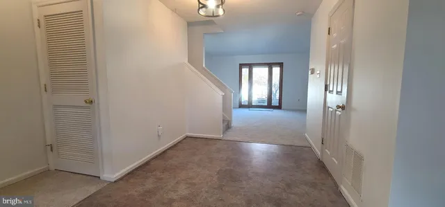 $1,750 | 10 Woodfield Drive, Claymont, DE 19703