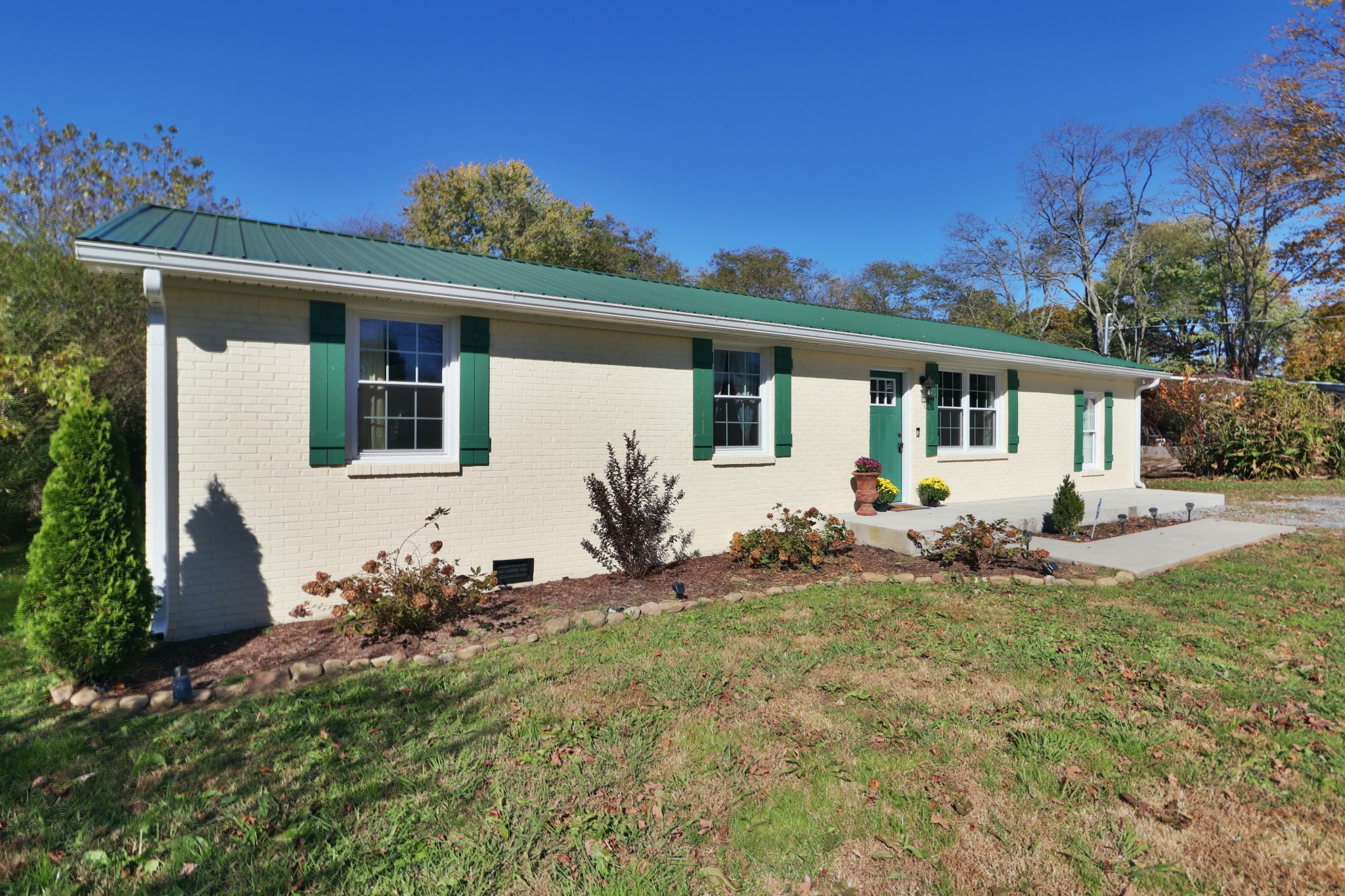 219 Rigney Drive Manchester, TN 37355 - Photo 3 of 41 Gallery Image 3