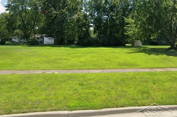 $2,900 | 2846 Briarwood Drive, Saginaw, MI 48601