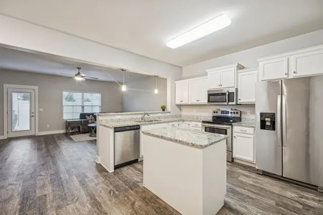 $299,900 | 4116 Suntropic Lane, Murfreesboro, TN 37127