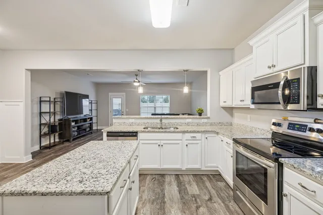 $299,900 | 4116 Suntropic Lane, Murfreesboro, TN 37127