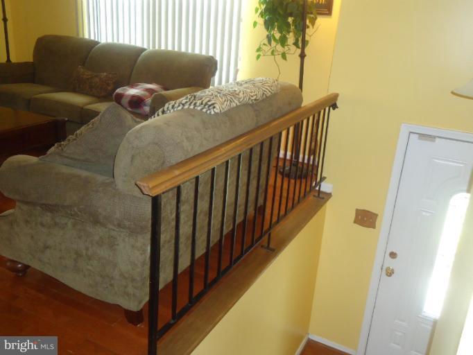 15413 Wembrough Street Silver Spring, MD 20905 - Photo 3 of 8 Interior (General)