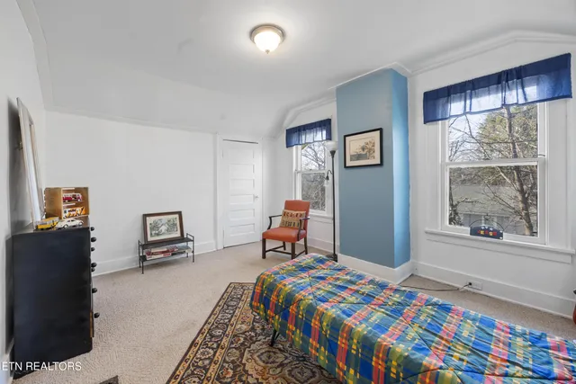 $475,000 | 2411 Highland Drive, Knoxville, TN 37918