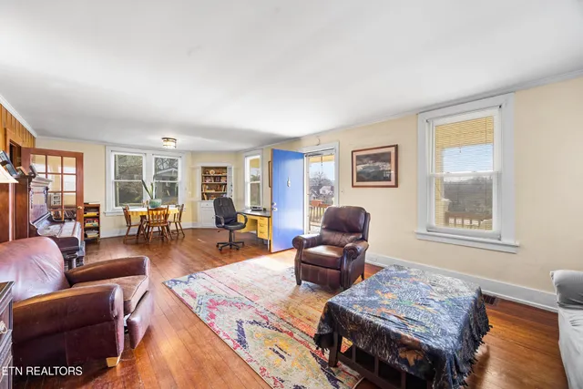 $475,000 | 2411 Highland Drive, Knoxville, TN 37918