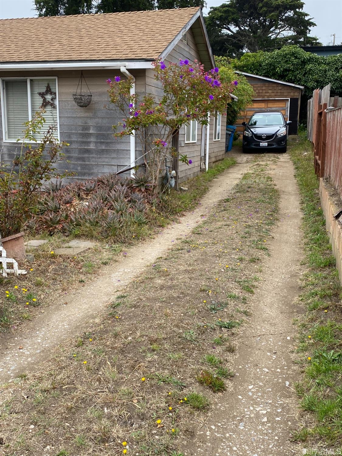343 Monterey Road Pacifica, CA 94044 - Photo 7 of 17