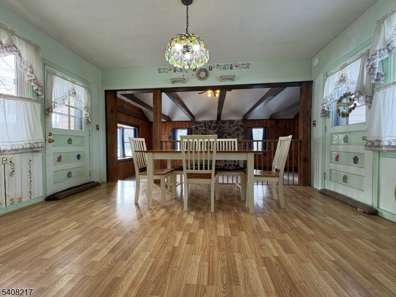 901 Potters Road Newton, NJ 07860 - Photo 3 of 20