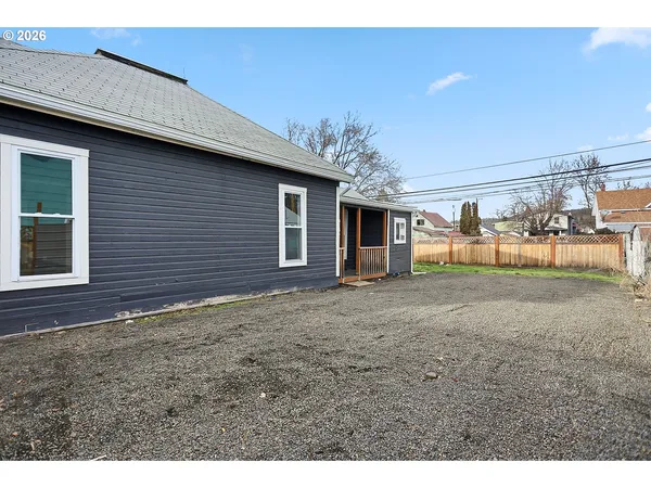 $243,500 | 417 East Court Street, Goldendale, WA 98620