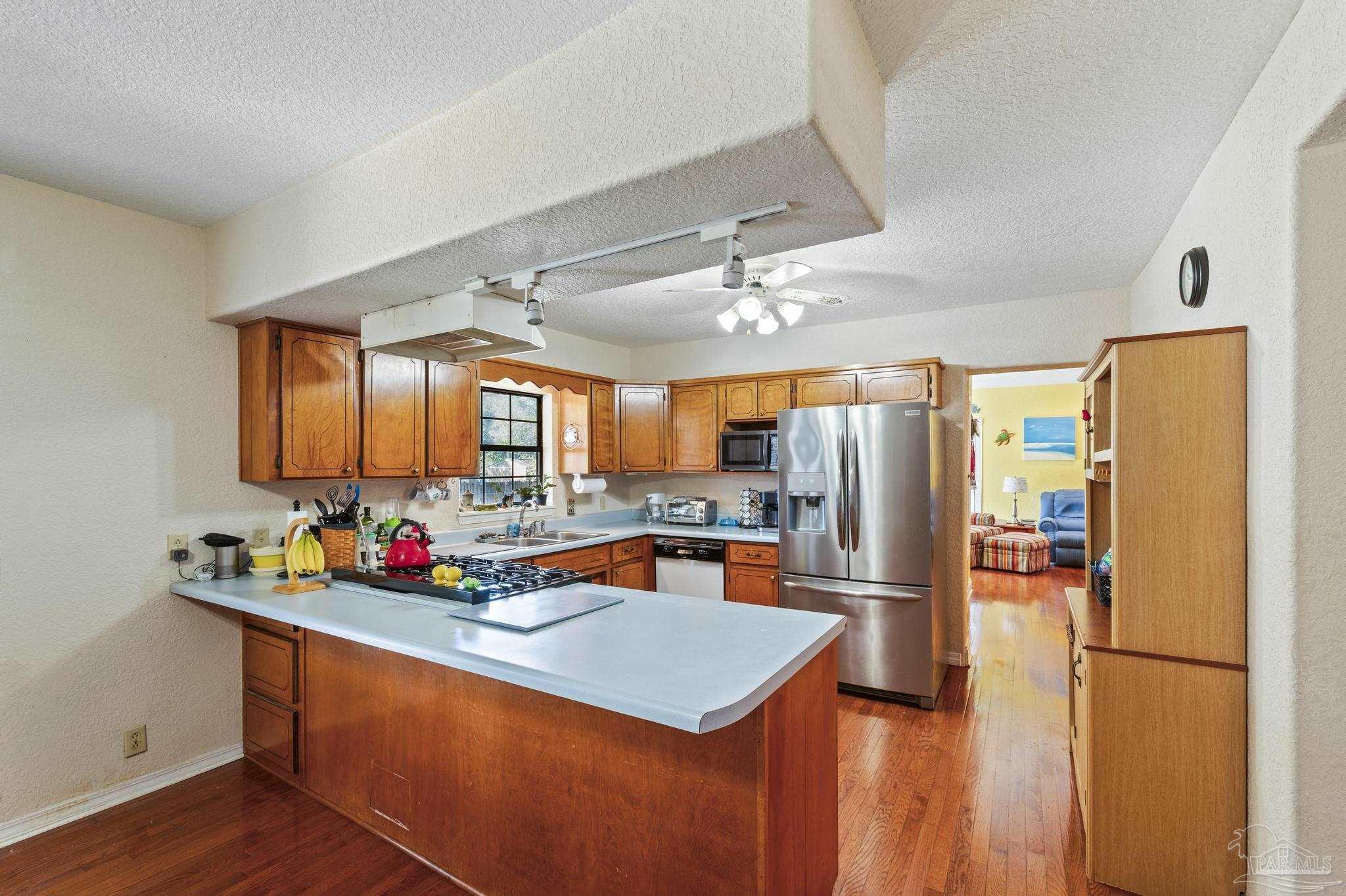 4133 Lawrence Avenue Pace, FL 32571 - Photo 16 of 65