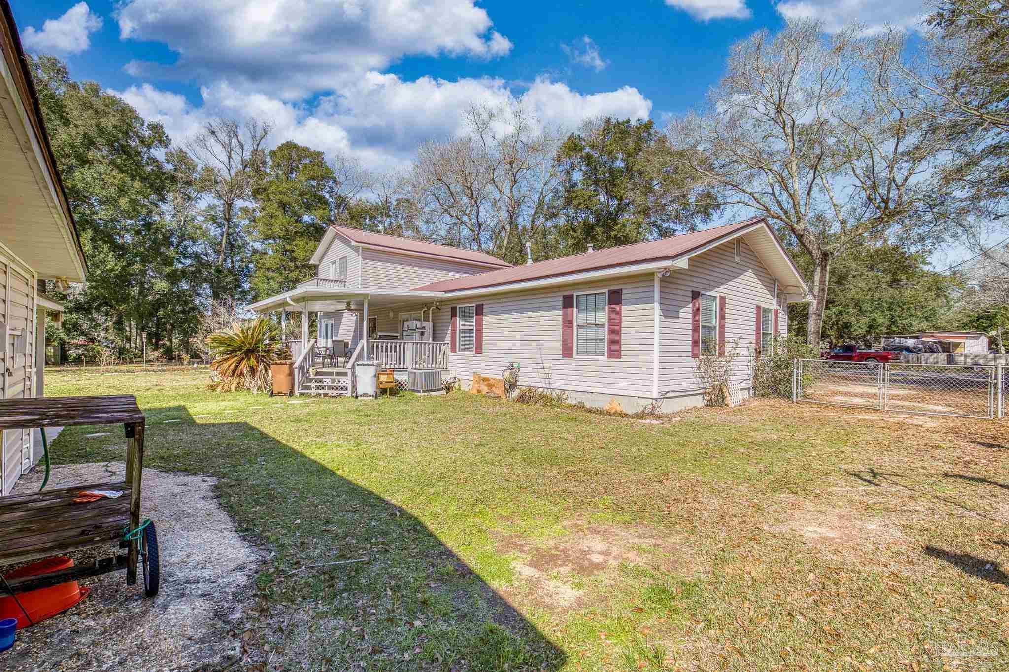 4133 Lawrence Avenue Pace, FL 32571 - Photo 3 of 65