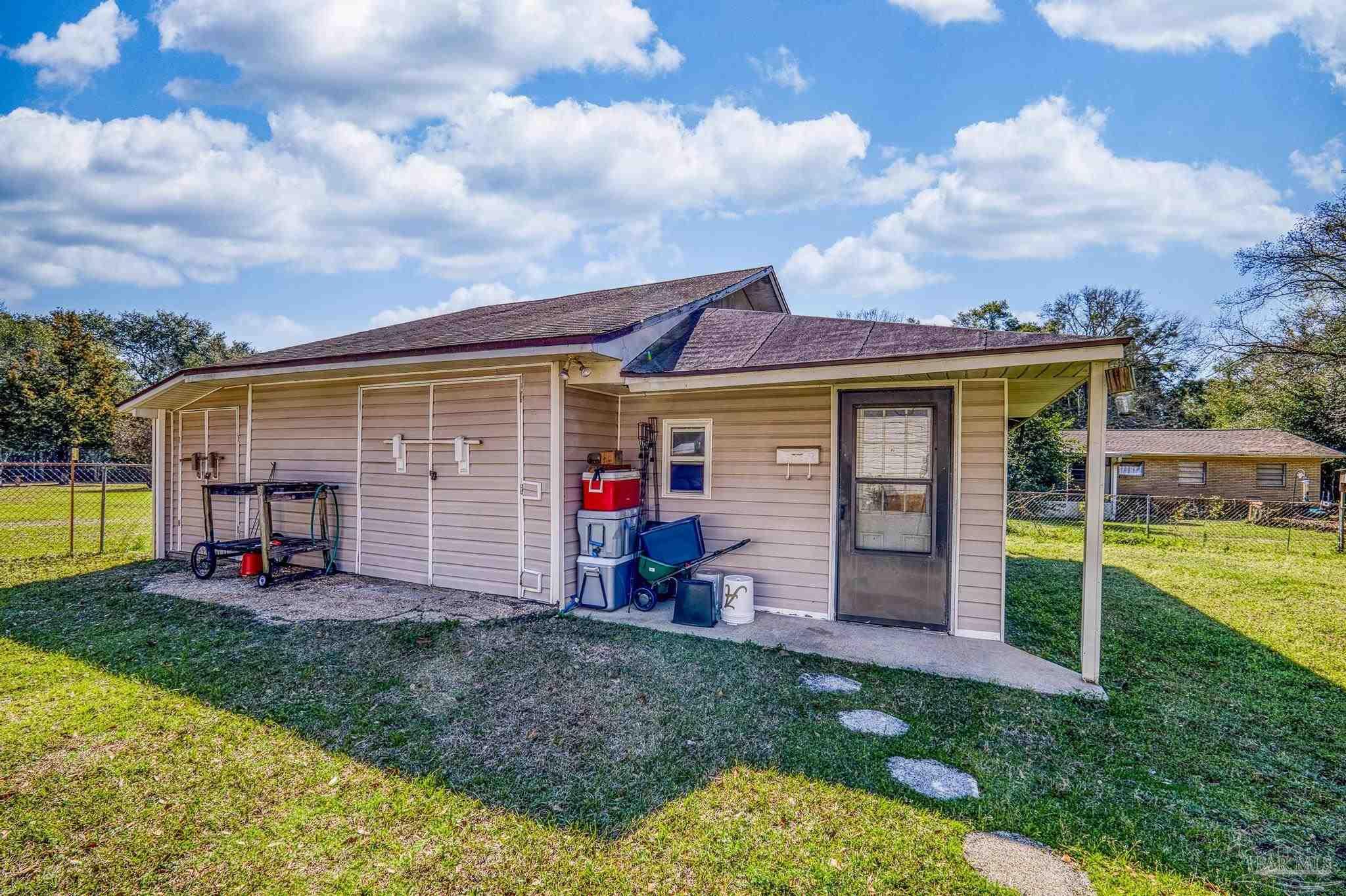 4133 Lawrence Avenue Pace, FL 32571 - Photo 63 of 65
