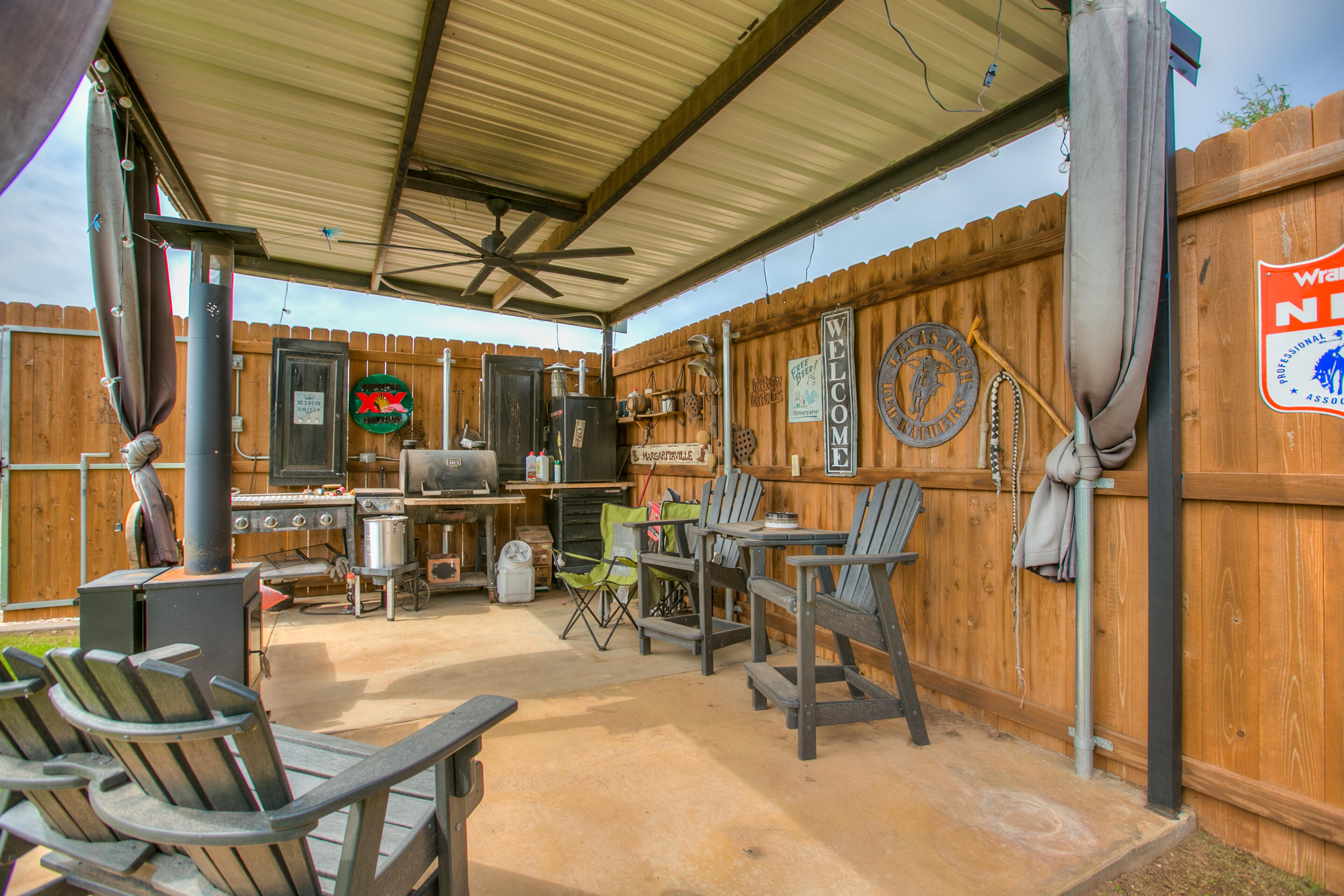 601 Bristow Road San Angelo, TX 76905 - Photo 29 of 60 Covered Patio