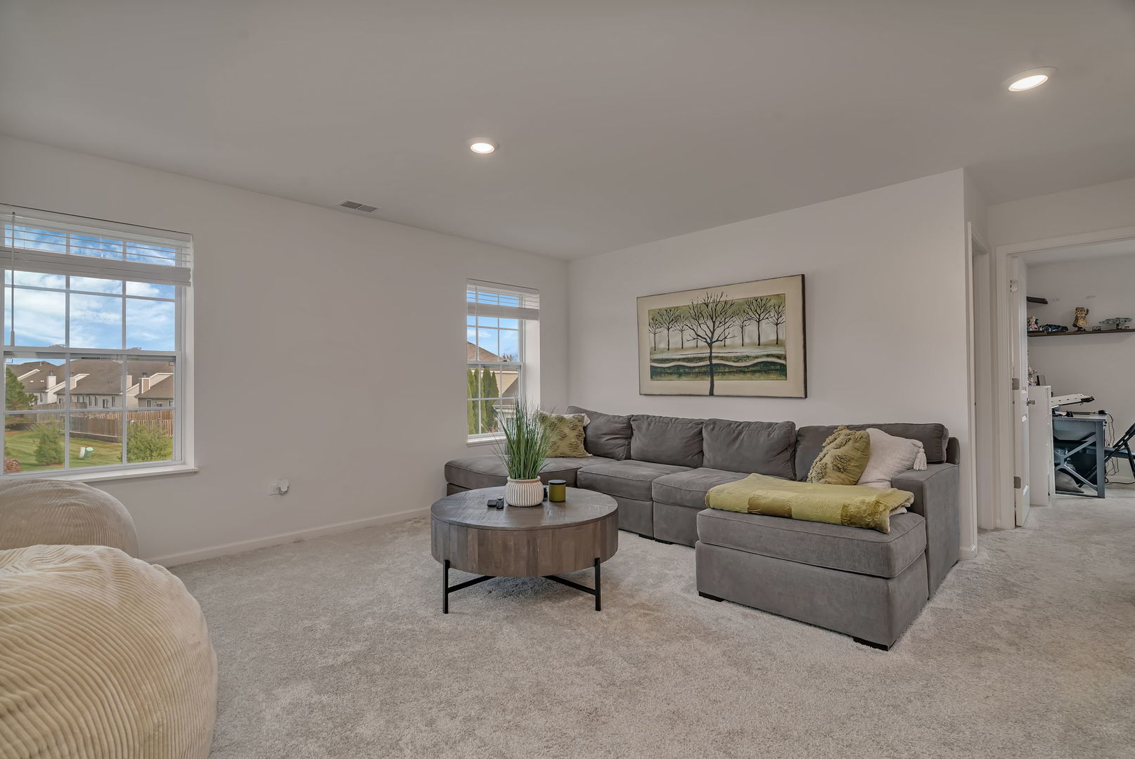 2108 Pembridge Lane Joliet, IL 60431 - Photo 17 of 35 a living room with furniture and a window