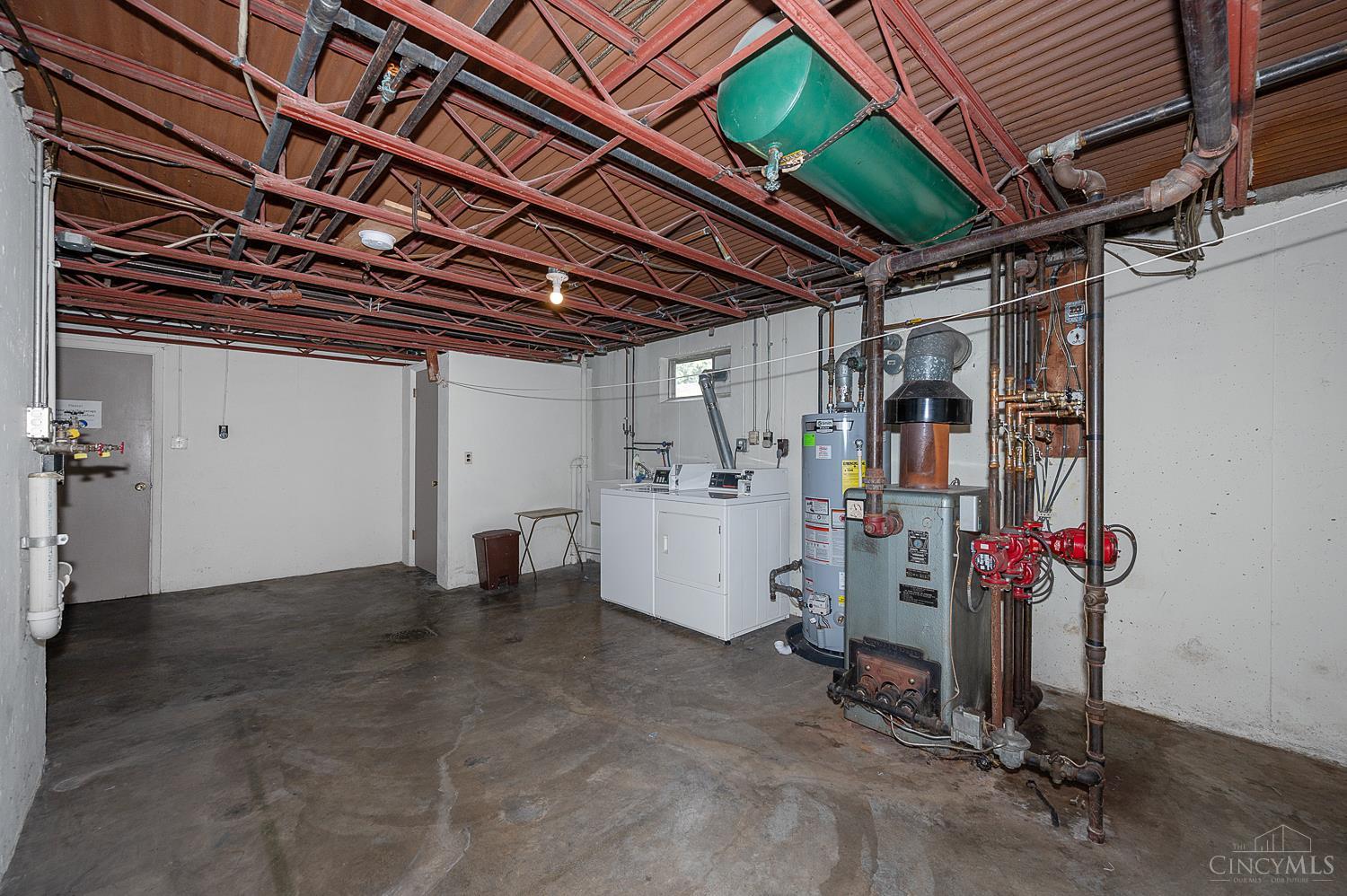6509 Cheviot Road Cincinnati, OH 45247 - Photo 30 of 34