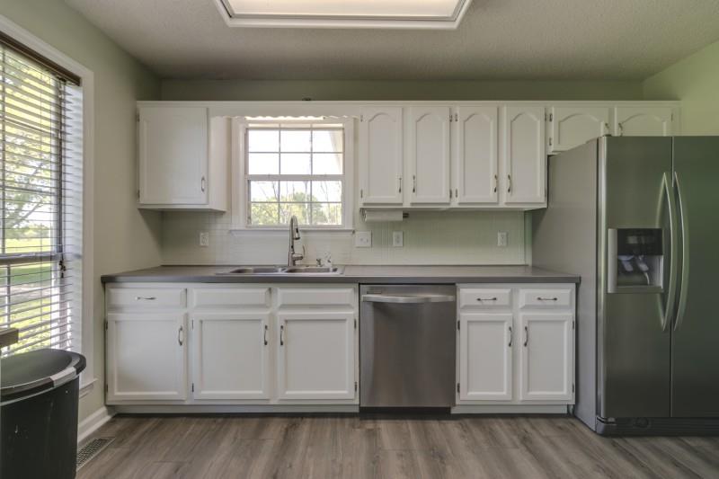 2491 Zion Road Columbia, TN 38401 - Photo 5 of 24 Gallery Image 5