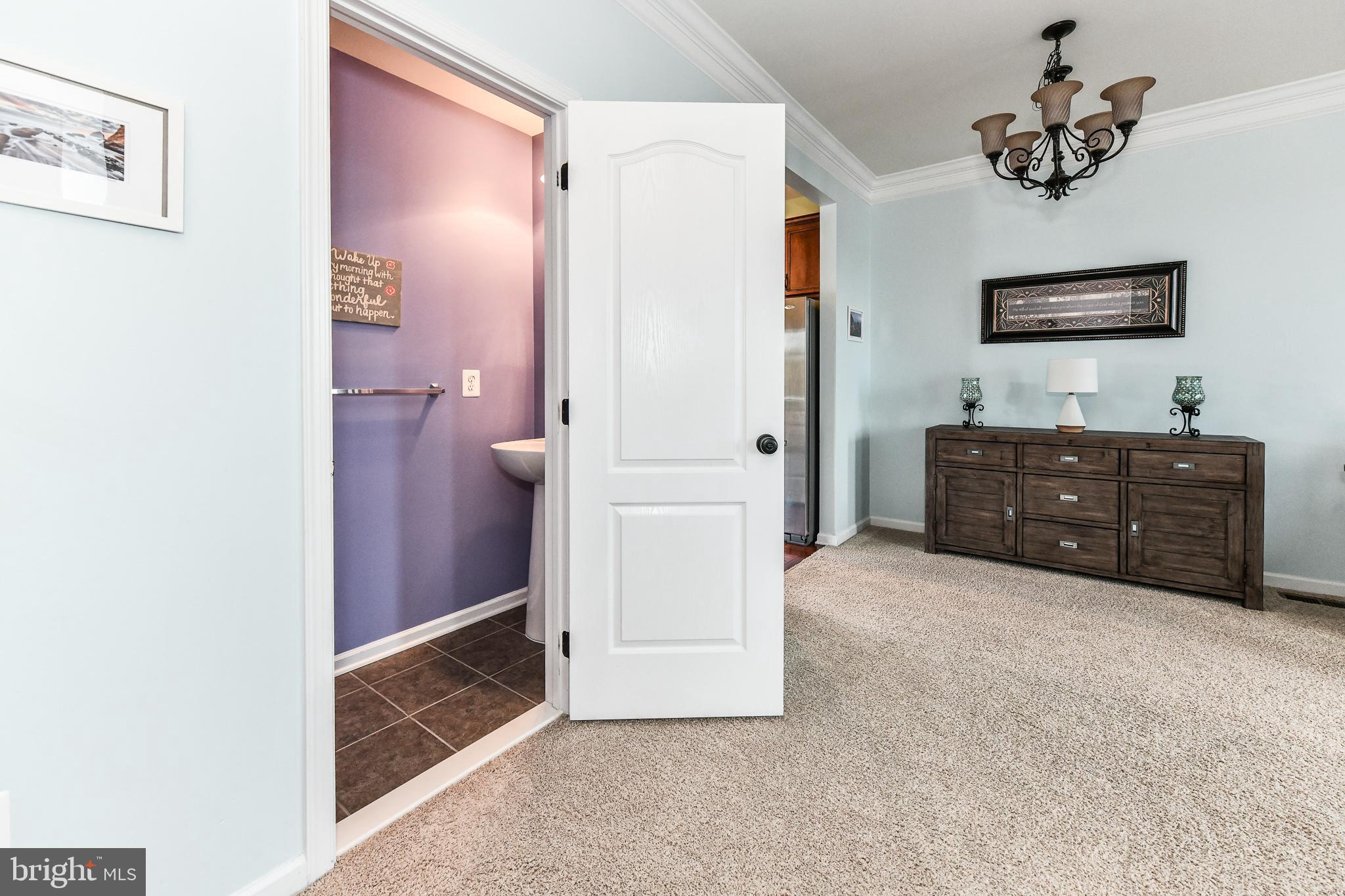 25434 South Riding Boulevard Chantilly, VA 20152 - Photo 18 of 40 Gallery Image 18