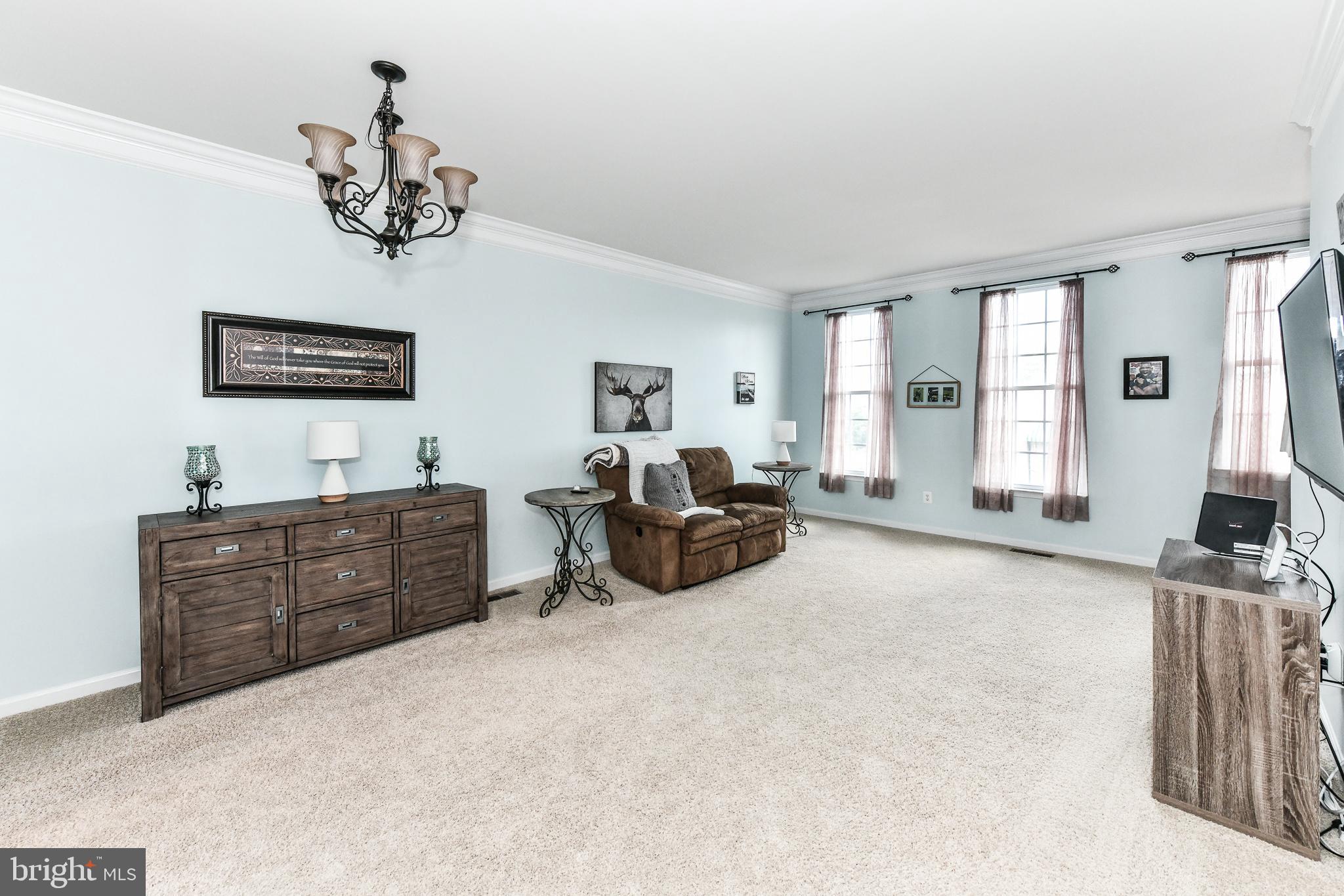 25434 South Riding Boulevard Chantilly, VA 20152 - Photo 21 of 40 Gallery Image 21