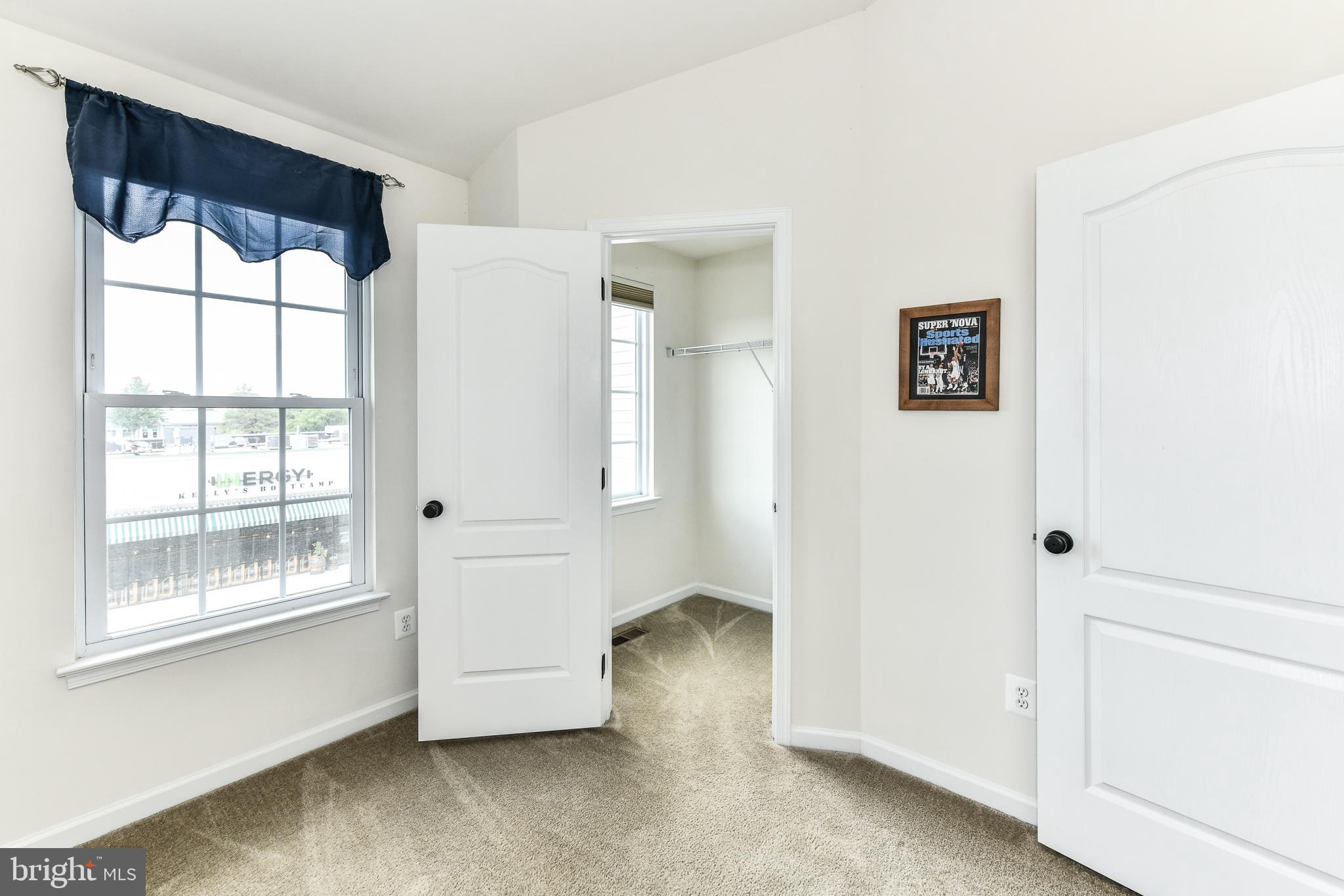 25434 South Riding Boulevard Chantilly, VA 20152 - Photo 28 of 40 Gallery Image 28