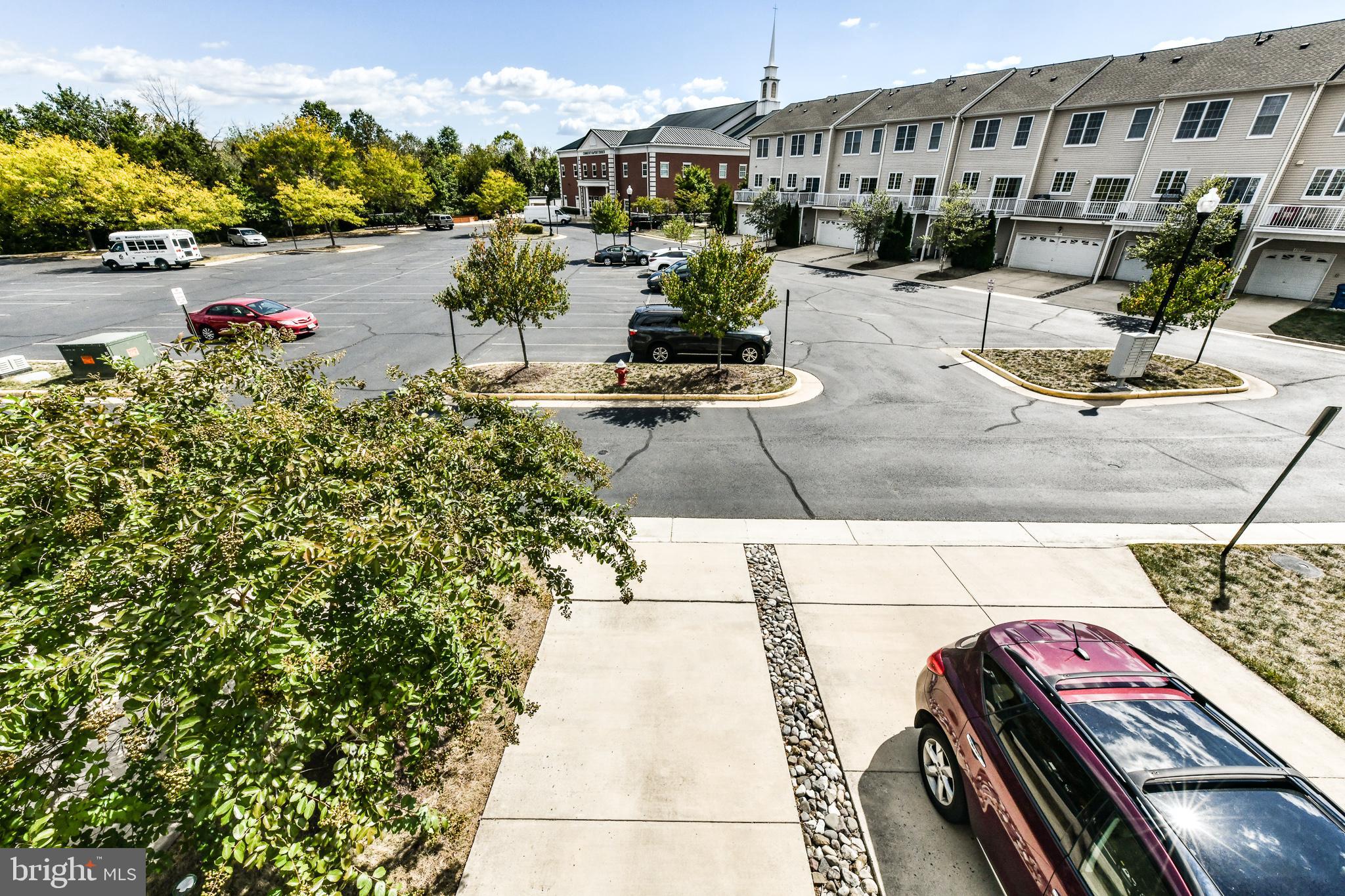 25434 South Riding Boulevard Chantilly, VA 20152 - Photo 36 of 40 Gallery Image 36