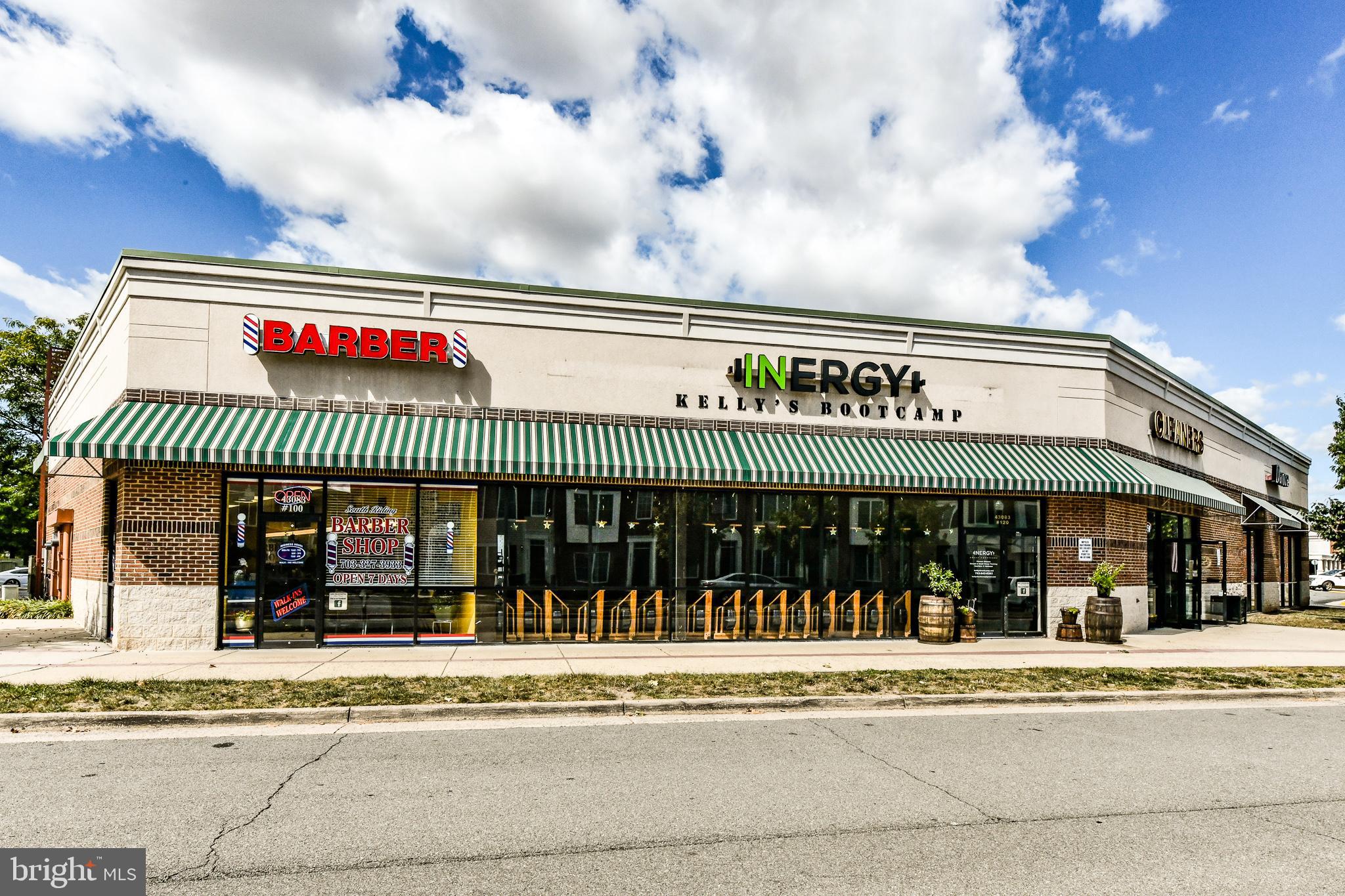 25434 South Riding Boulevard Chantilly, VA 20152 - Photo 39 of 40 Gallery Image 39