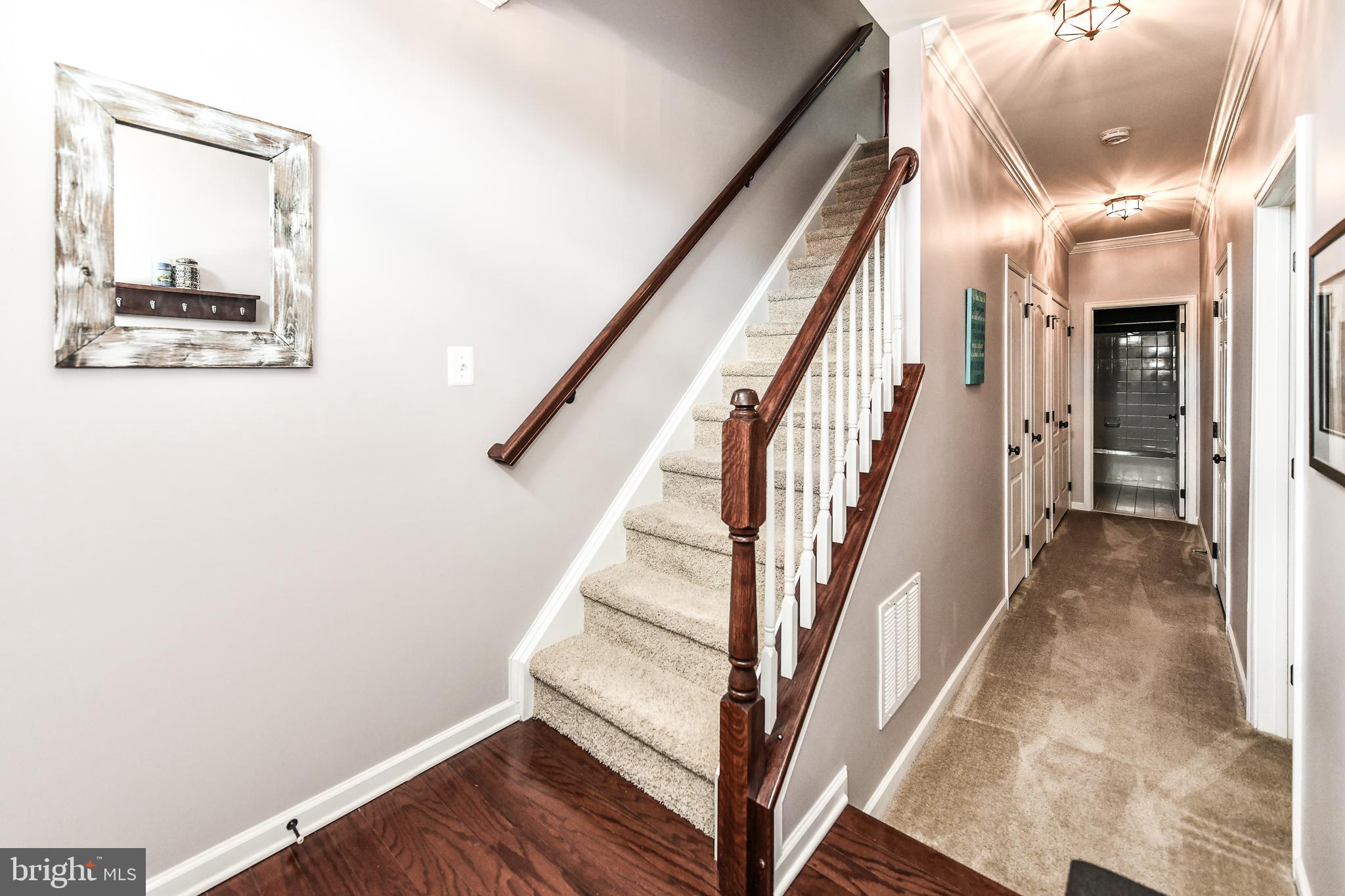 25434 South Riding Boulevard Chantilly, VA 20152 - Photo 6 of 40 Gallery Image 6