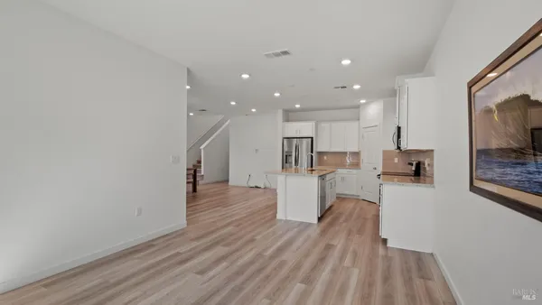 $760,000 | 1586 Waterside Lane, Rohnert Park, CA 94928